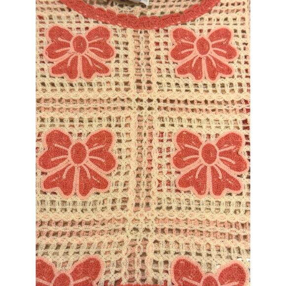 NWT House of Harlow Nicole Richie Pink White Bow Crochet Poncho Sweater Fringe - Picture 5 of 11